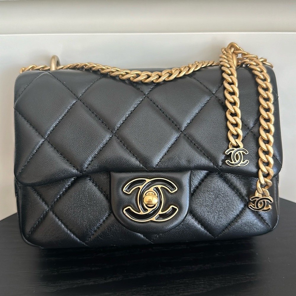 Chanel mini flap bag